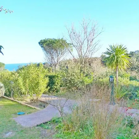 Apartamento Cap Esterel Village : 2 Pieces Rez De Jardin F6 : 337la
