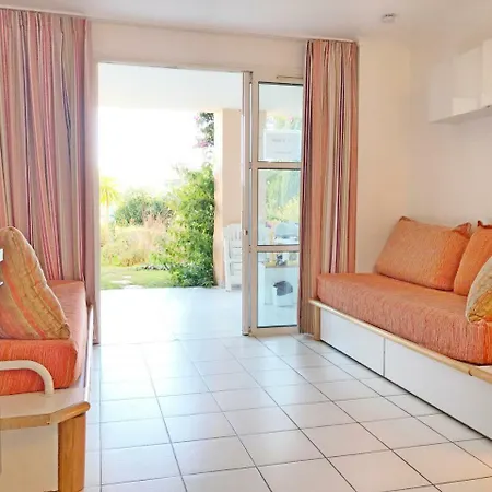 Apartamento Cap Esterel Village : 2 Pieces Rez De Jardin F6 : 337la