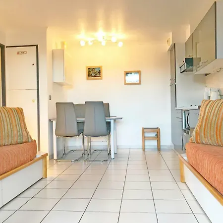 Apartamento Cap Esterel Village : 2 Pieces Rez De Jardin F6 : 337la Saint-Raphaël