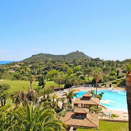 Apartamento Cap Esterel Village : 2 Pieces Rez De Jardin F6 : 337la Saint-Raphaël